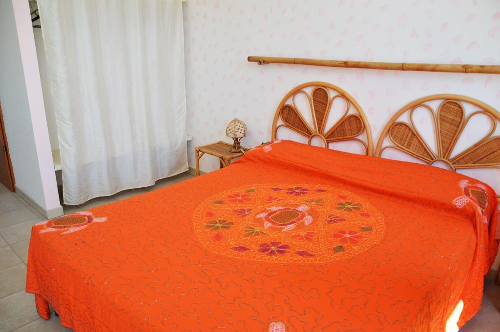 Agriturismo Tenuta Del Morige غالاتوني الغرفة الصورة